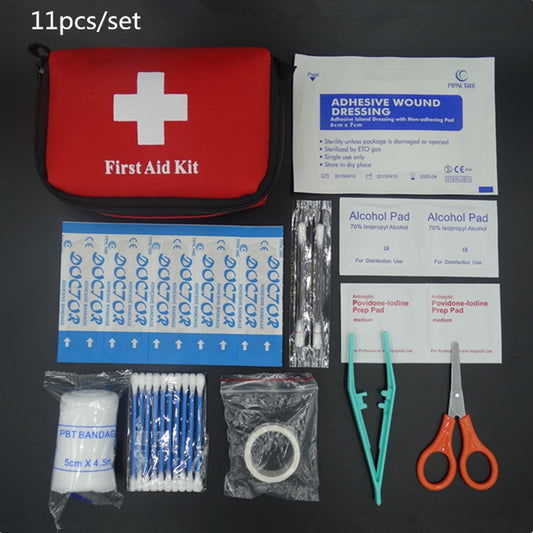 Emergency first aid bag