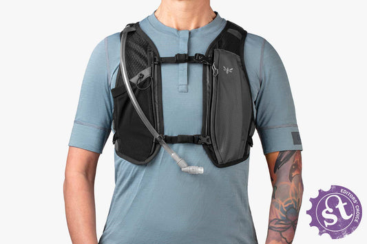 Hydration Backpack & 2L Hydration Bladder - High Flow Bite Valve - Hydration Pack for Cycling, Running, Hiking